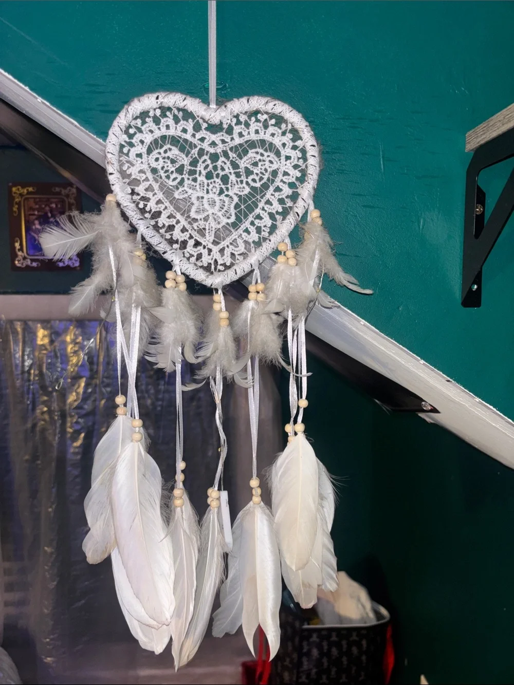 White Heart Lace Dreamcatcher Tapestry
